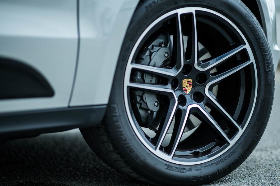 Колеса Porsche Macan S (95B) 2019 года  (JP) (фото 4 из 16)